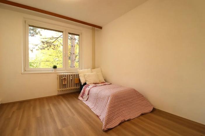 Pronájem bytu 2+1, Brno, Kvapilova, 56 m2