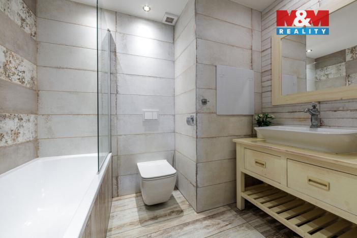 Prodej bytu 4+1, Sokolov, nábřeží Petra Bezruče, 93 m2