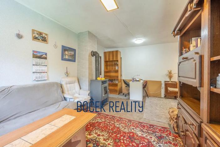 Prodej rodinného domu, Rynholec, nám. 1. máje, 259 m2