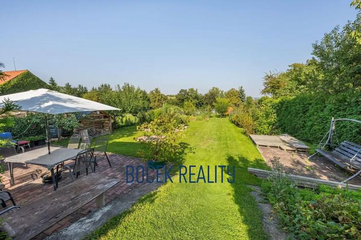 Prodej rodinného domu, Rynholec, nám. 1. máje, 259 m2