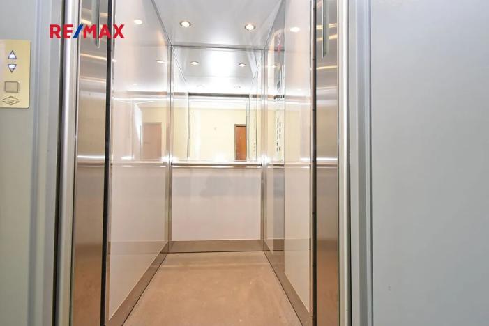 Prodej bytu 2+kk, Praha - Vokovice, Tobrucká, 50 m2