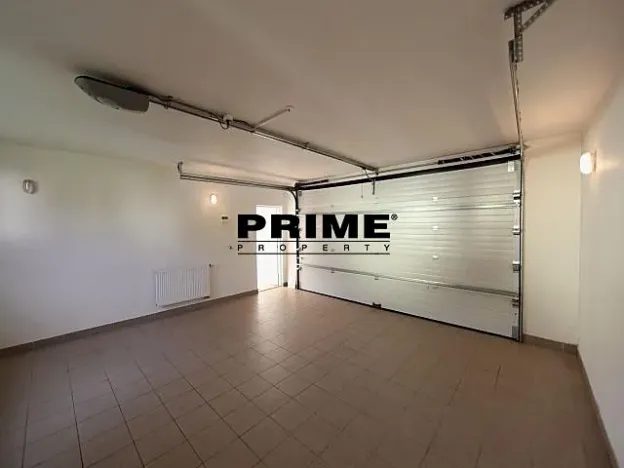 Pronájem rodinného domu, Průhonice, Pod Valem II., 260 m2