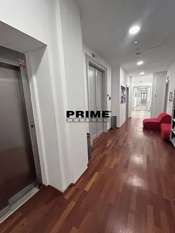 Pronájem kanceláře, Praha - Nové Město, Spálená, 406 m2