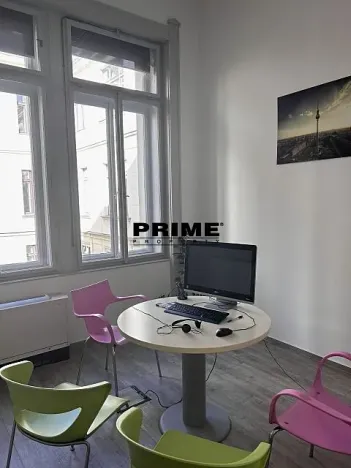 Pronájem kanceláře, Praha - Nové Město, Spálená, 406 m2