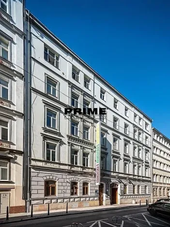 Pronájem kanceláře, Praha - Nové Město, Krakovská, 412 m2