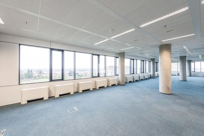 Pronájem kanceláře, Praha - Prosek, Prosecká, 129 m2