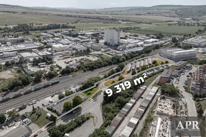 Prodej komerčního pozemku, Uherský Brod, 9319 m2