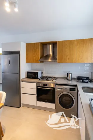 Prodej bytu 2+1, Agios Amvrosios Keryneias, Kypr, 78 m2