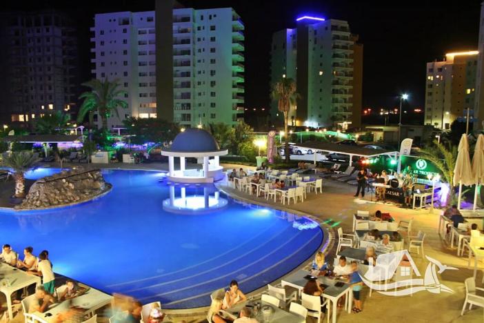 Prodej bytu 3+1, Trikomo, Kypr, 120 m2