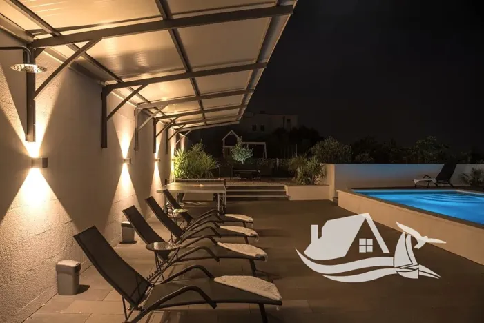 Prodej vily, Makarska, Chorvatsko, 150 m2