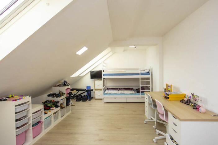 Prodej bytu 3+1, Pardubice - Zelené Předměstí, Čihákova, 138 m2