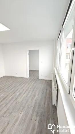 Pronájem bytu 2+kk, Olomouc, Urxova, 46 m2