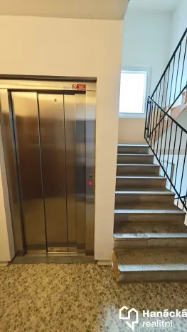 Pronájem bytu 2+kk, Olomouc, Urxova, 46 m2