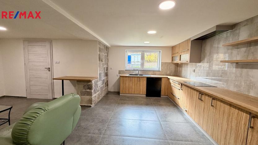 Pronájem bytu 3+kk, Ostrava - Poruba, Záhumenní, 85 m2