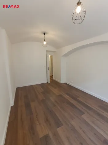 Pronájem bytu 2+kk, Praha - Vršovice, Moskevská, 59 m2