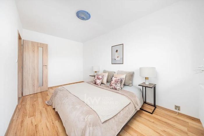 Prodej bytu 3+kk, Praha - Prosek, Vysočanská, 73 m2