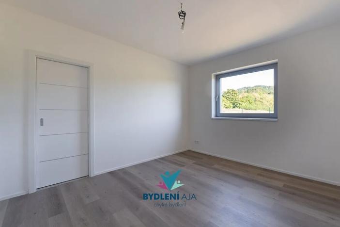 Prodej rodinného domu, Dubí, V Aleji, 206 m2