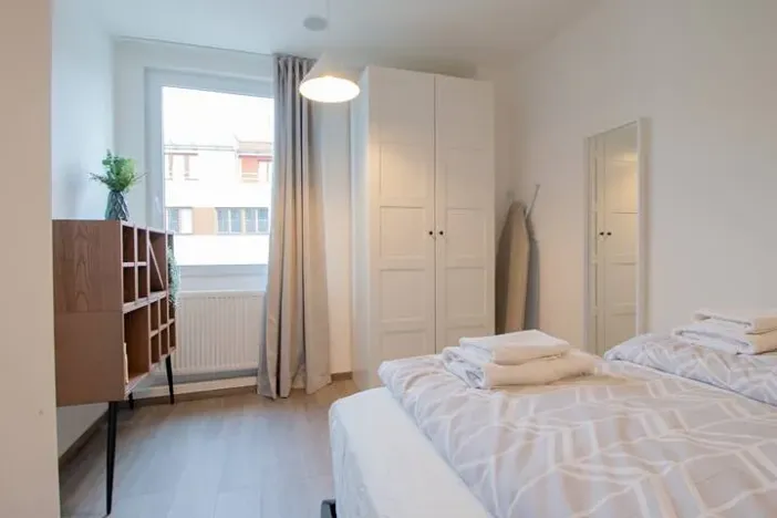 Pronájem bytu 2+kk, Praha - Vinohrady, Perucká, 45 m2