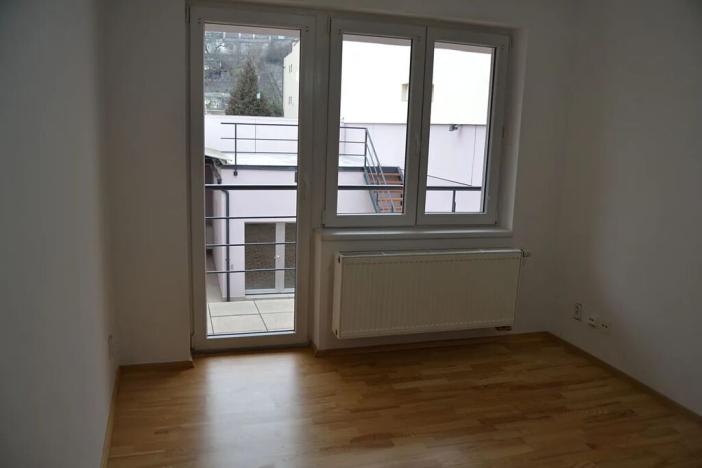 Prodej obchodního prostoru, Brno, Soběšická, 195 m2