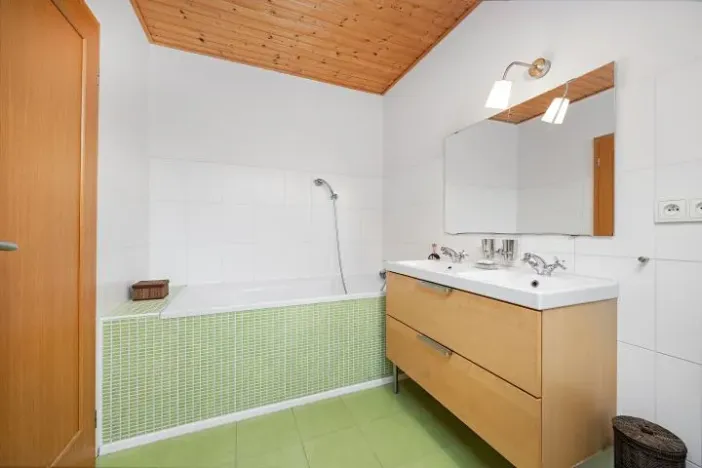 Prodej rodinného domu, Sulice, Rovná, 165 m2