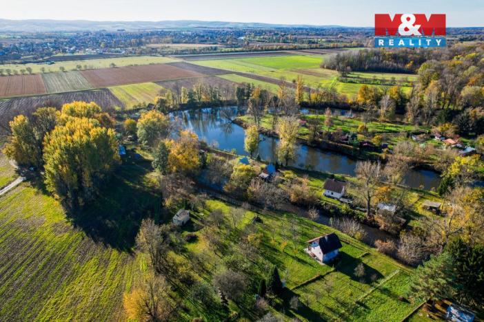 Prodej zahrady, Veselí nad Moravou - Milokošť, 2413 m2