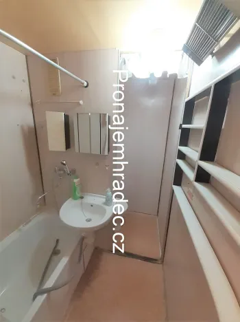 Pronájem bytu 1+1, Hradec Králové, Formánkova, 37 m2