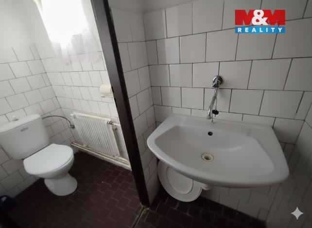 Pronájem obchodního prostoru, Nový Jičín, Dolní brána, 400 m2