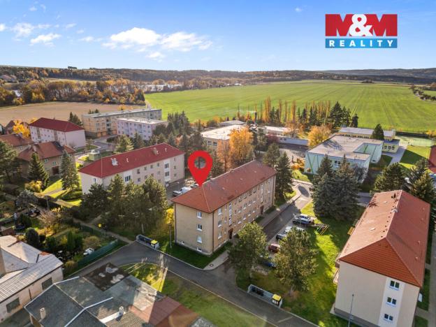 Prodej bytu 3+1, Jesenice, Školní, 55 m2