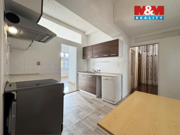 Prodej bytu 2+1, Karlovy Vary, Sokolovská, 56 m2