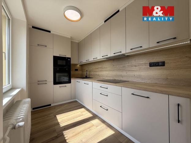 Prodej bytu 4+kk, Karviná - Hranice, Slovenská, 67 m2