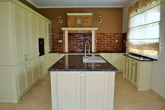 Prodej rodinného domu, Tuchoměřice, Polní, 417 m2