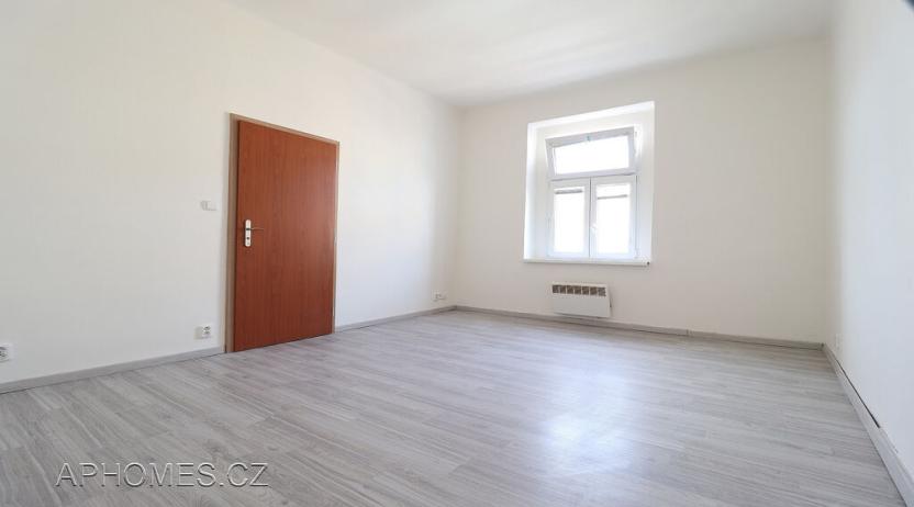 Pronájem bytu 2+kk, Praha - Michle, Hanusova, 36 m2