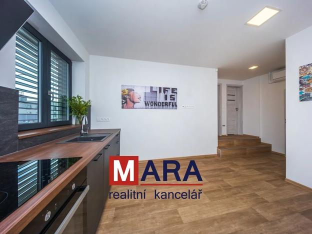 Pronájem bytu 2+kk, Olomouc, Jižní, 41 m2