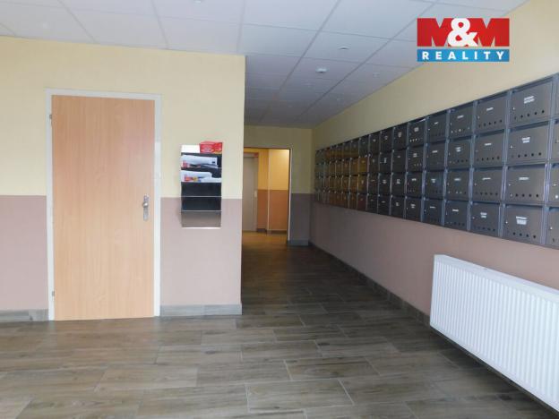 Pronájem bytu 1+kk, Jablonec nad Nisou, Na Vršku, 27 m2