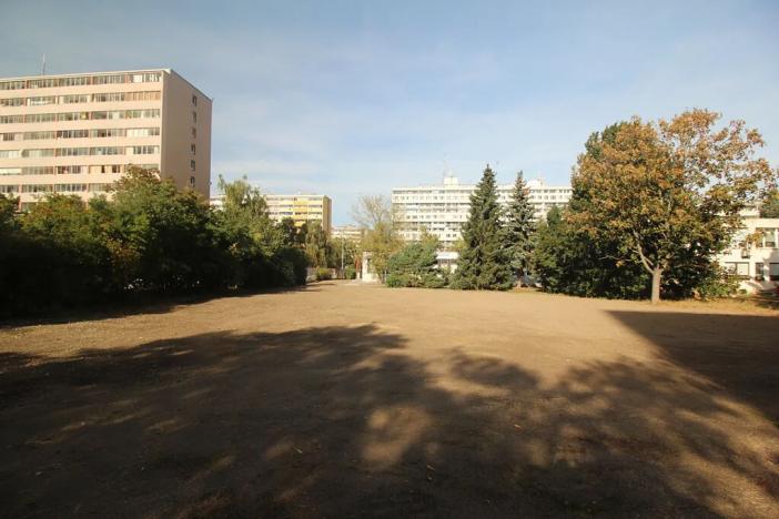 Prodej komerčního pozemku, Praha - Krč, Tajovského, 2300 m2