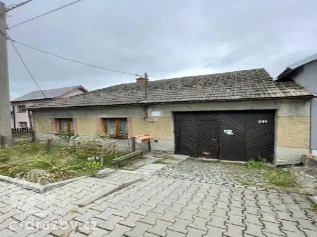 Dražba rodinného domu, Vražné, 120 m2