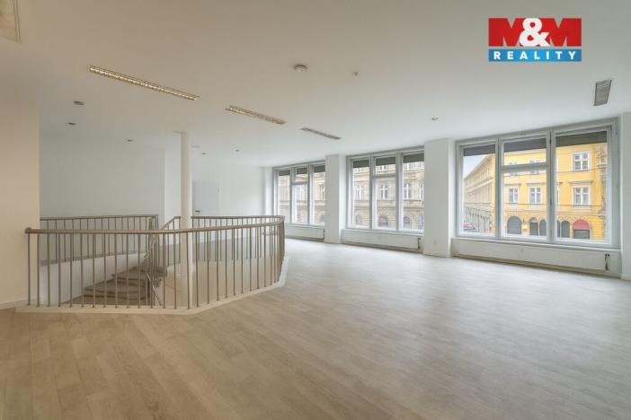 Pronájem obchodního prostoru, Praha - Staré Město, Revoluční, 45 m2