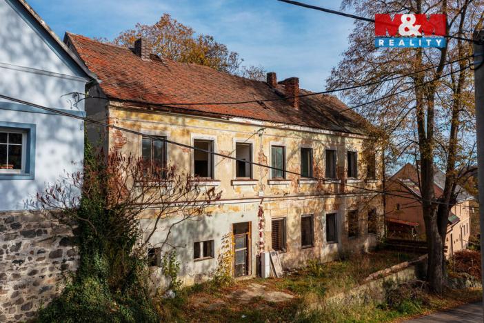 Prodej rodinného domu, Děčín - Děčín XXX-Velká Veleň, 300 m2