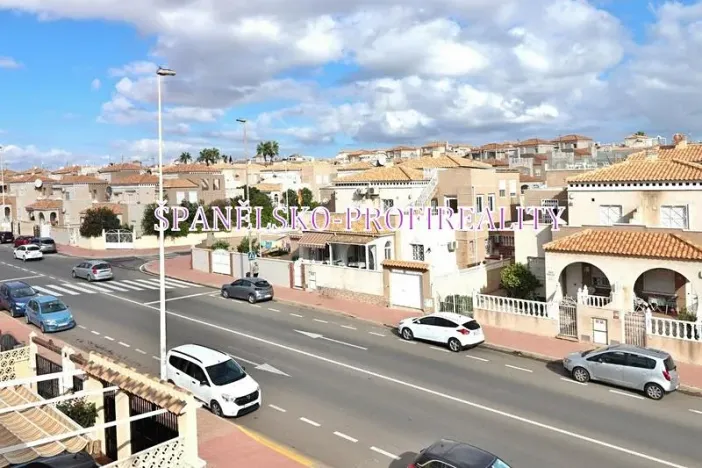 Prodej vily, Torrevieja, Španělsko, 90 m2