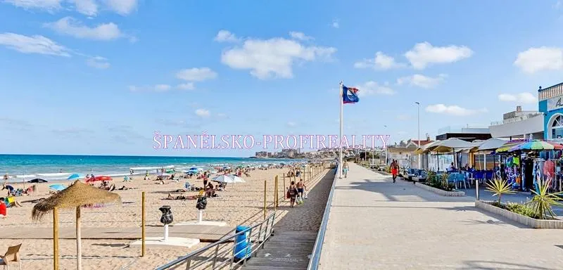 Prodej bytu 3+kk, Torrevieja, Španělsko, 66 m2