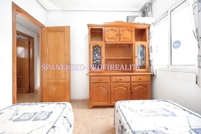 Prodej bytu 4+kk, Torrevieja, Španělsko, 75 m2