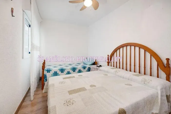 Prodej bytu 4+1, Torrevieja, Španělsko, 89 m2