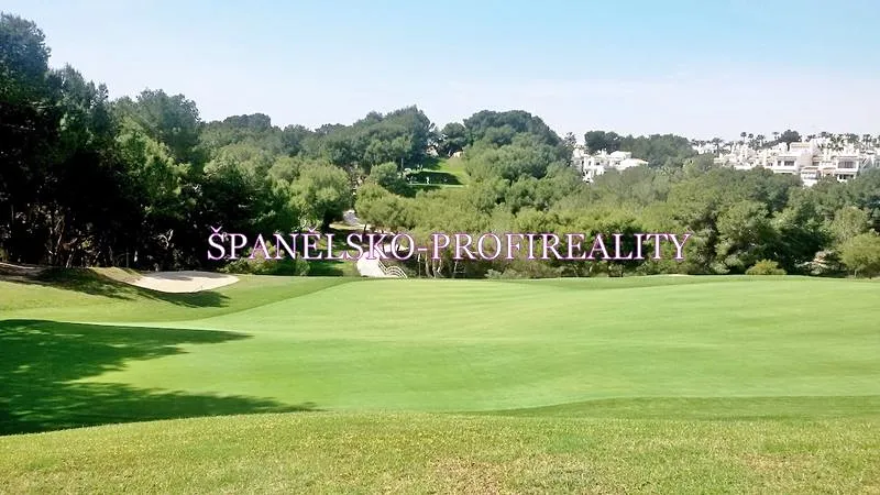 Prodej vily, Villamartín, Španělsko, 100 m2