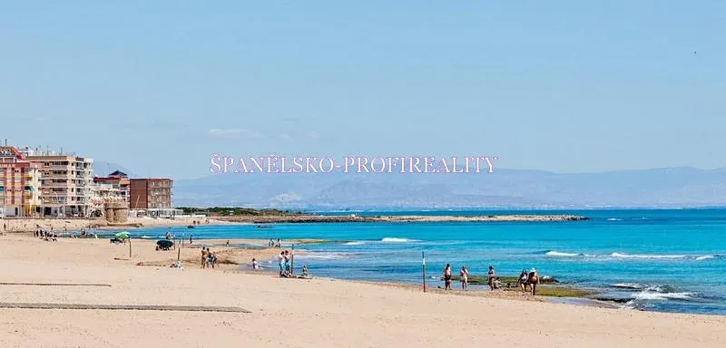 Prodej bytu 3+kk, Torrevieja, Španělsko, 66 m2