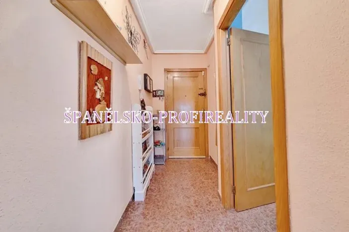 Prodej bytu 3+kk, Torrevieja, Španělsko, 56 m2
