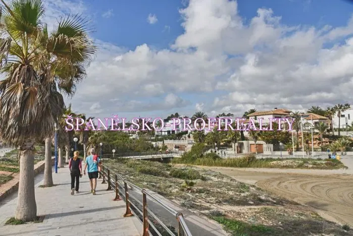 Prodej vily, Orihuela, Španělsko, 62 m2