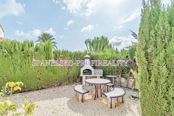 Prodej vily, Orihuela, Španělsko, 67 m2