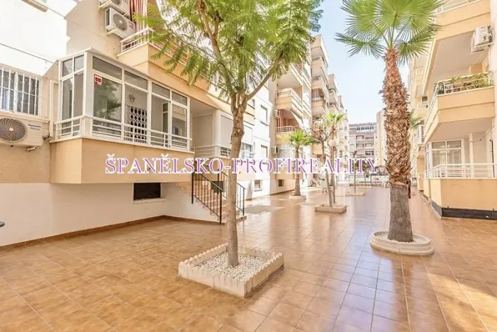 Prodej bytu 2+kk, Torrevieja, Španělsko, 50 m2