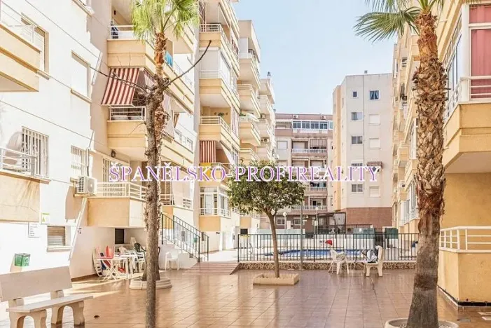 Prodej bytu 2+kk, Torrevieja, Španělsko, 50 m2