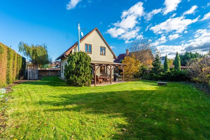 Prodej rodinného domu, Květnice, Sosnová, 104 m2